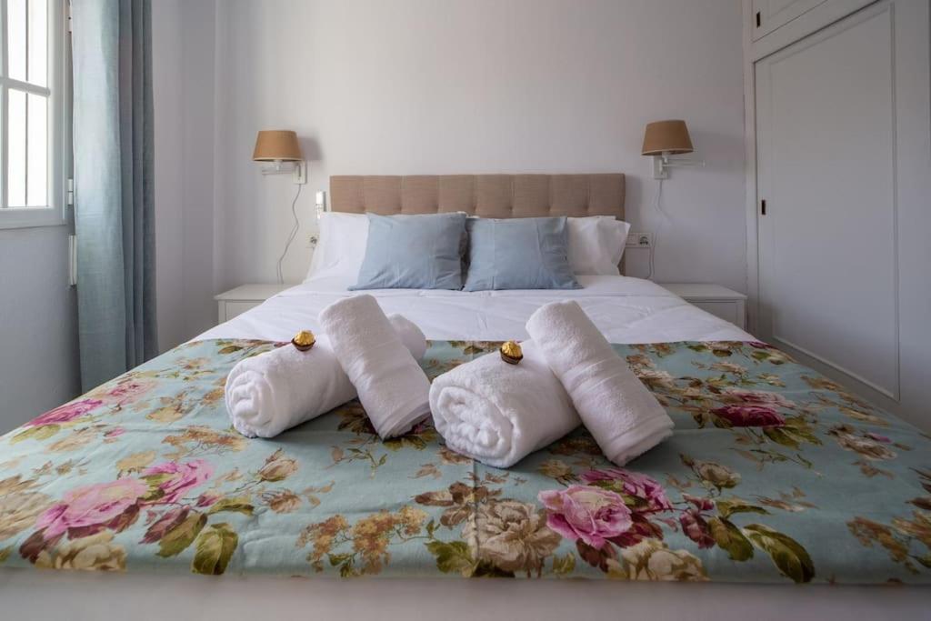 Central And Beautiful Apartment - Free Parking Málaga Eksteriør billede